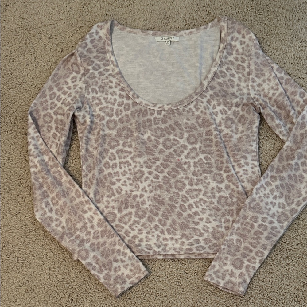 Z Supply cropped cheetah lightweight sweater